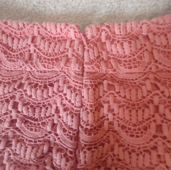 Ann Taylor loft peach crochet lace tiered shorts SZ 6 - Picture 3 of 4